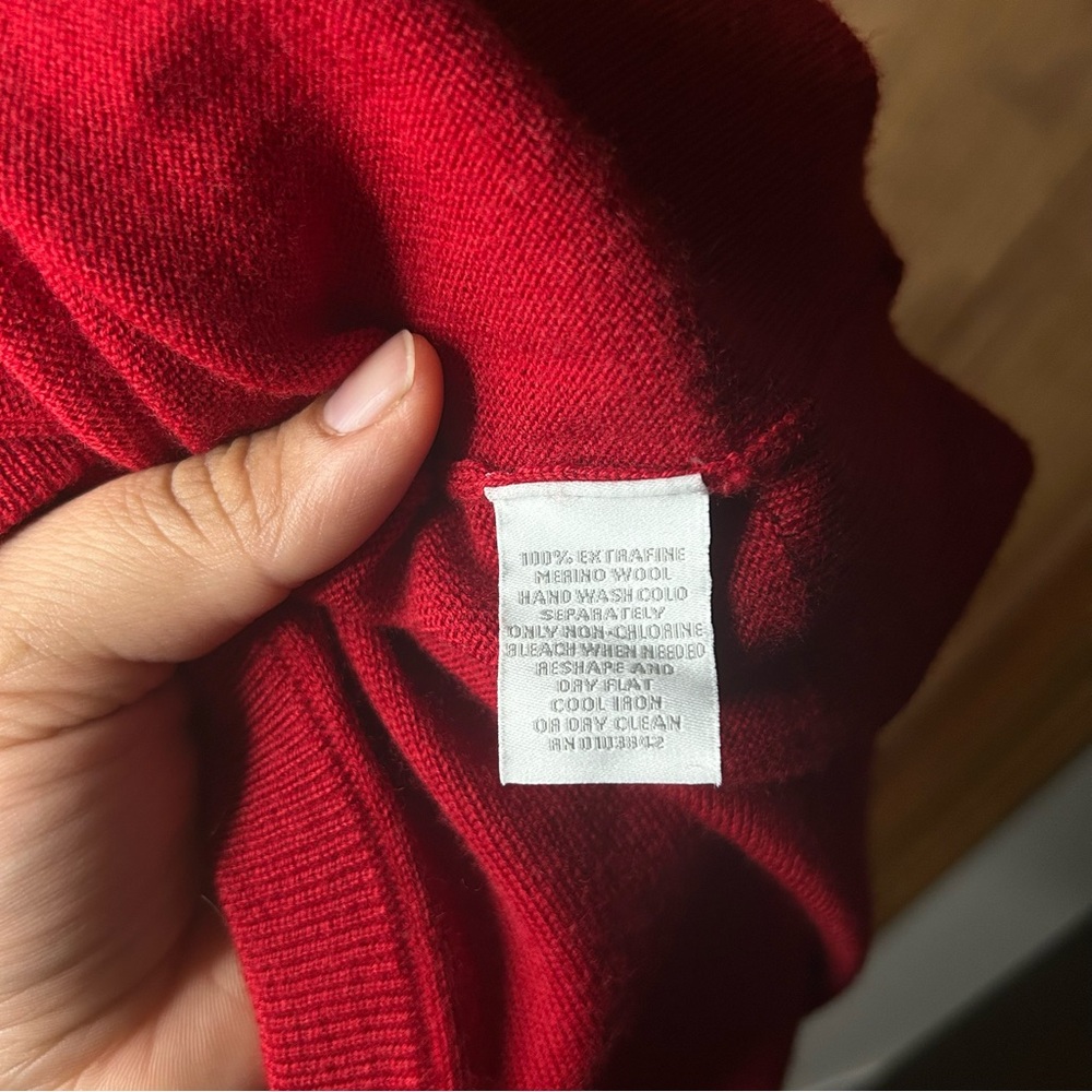 Men’s Toscano Firenze Extrafine Merino Wool Red Vest - Picture 6 of 7
